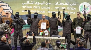 Hamas rinvia il rilascio di ostaggi, Israele: "Pronti a tutto"