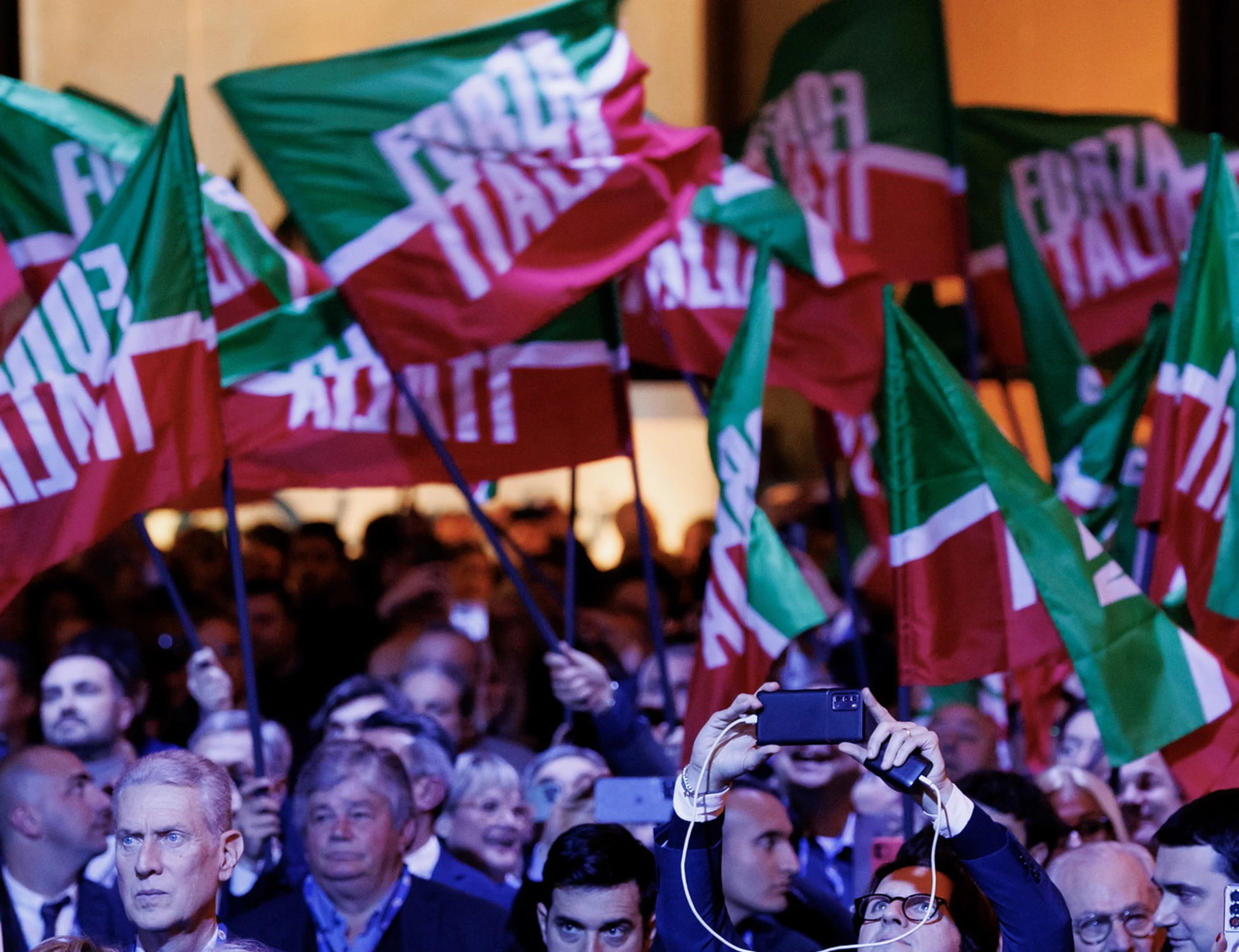 Forza Italia, la rivoluzione: ecco come cambia il partito