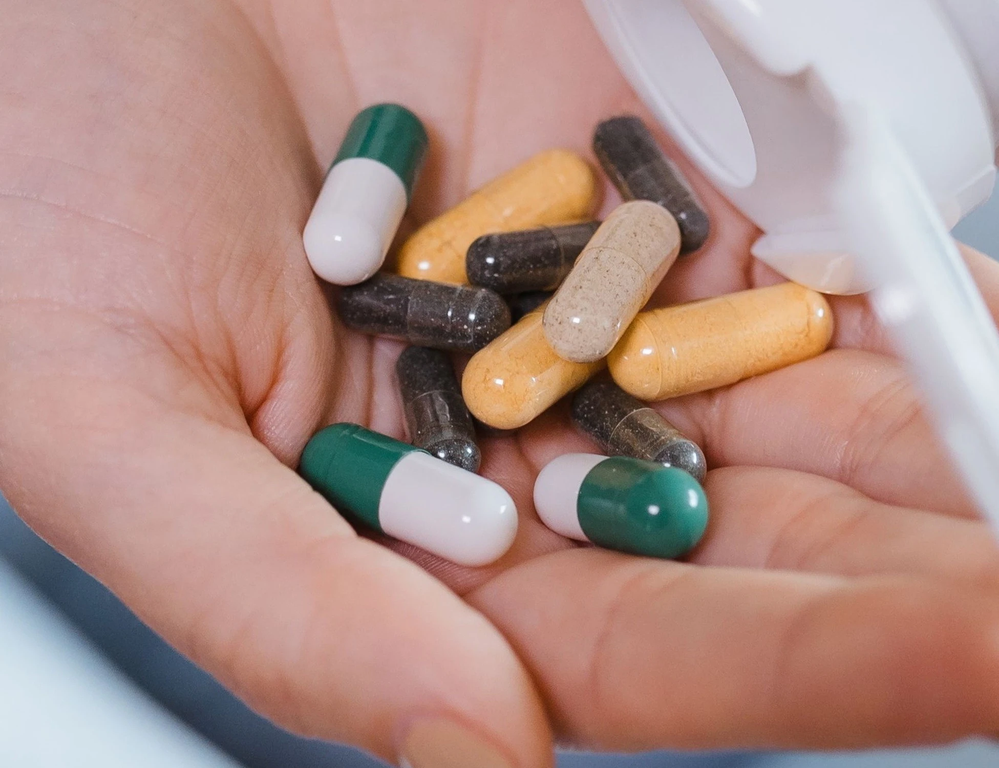 Alzheimer, il farmaco che accelera la malattia: ecco cosa evitare