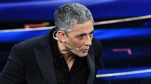 Rai, il Tg1 vuole far fuori Fiorello: "Sconcerto, totale contrarietà"