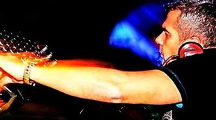 Sandro Murru, dai Blackwood alla Sardegna: "Ho conquistato il mondo con la musica, ma sono rimasto qui per i miei figli"