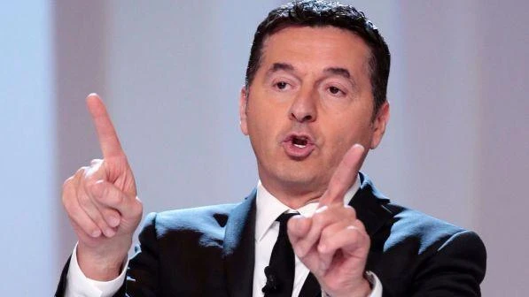 Vieni da me, Flavia Vento massacra Teo Mammucari: "Non gli devo niente, perché mi ha rovinato"