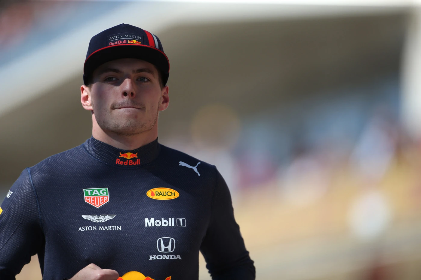Max Verstappen, già firmato il contratto con la Mercedes? La risposta del pilota, terremoto in F1