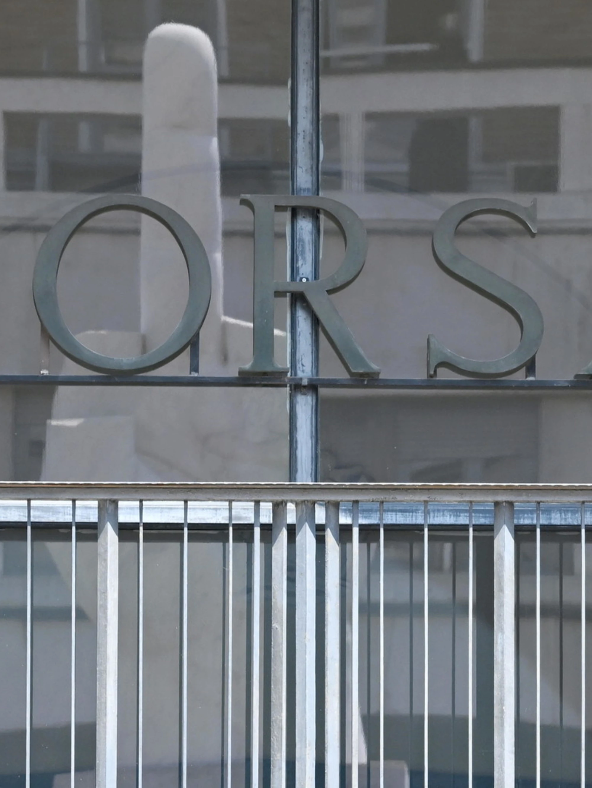 La Borsa ai massimi dal 2007. E i titoli di Stato vanno a ruba