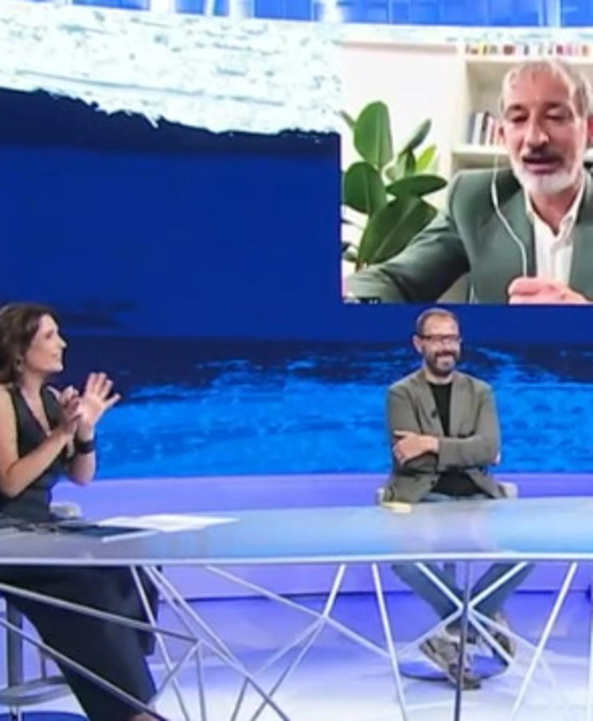 In Onda, Pietro Senaldi smonta Marianna Aprile: "Non credo proprio"