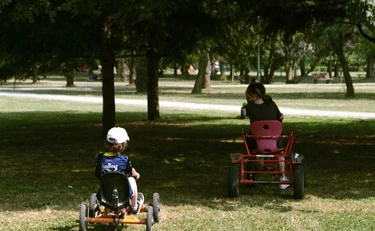 Roma, nigeriano tenta di rapire un bambino: orrore per le strade di Roma