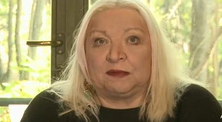 Maria Giovanna Maglie contro Travaglio: "Votate il titolo più infame", a valanga