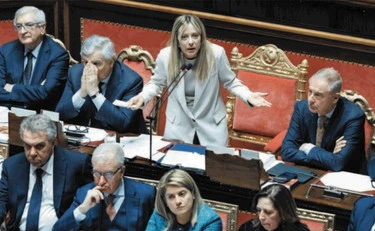 Giorgia Meloni affonda Pd e M5s: tutte le ipocrisie della sinistra