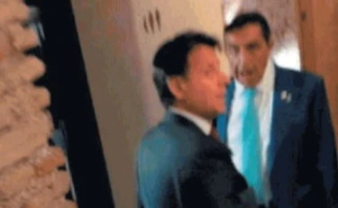 Giuseppe Conte, Zampolli lo inchioda: "Mi parlò dell'albergo di suo suocero"