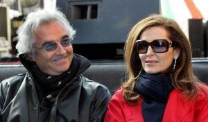 La Santanchè dimezza le sue quote nel Billionaire