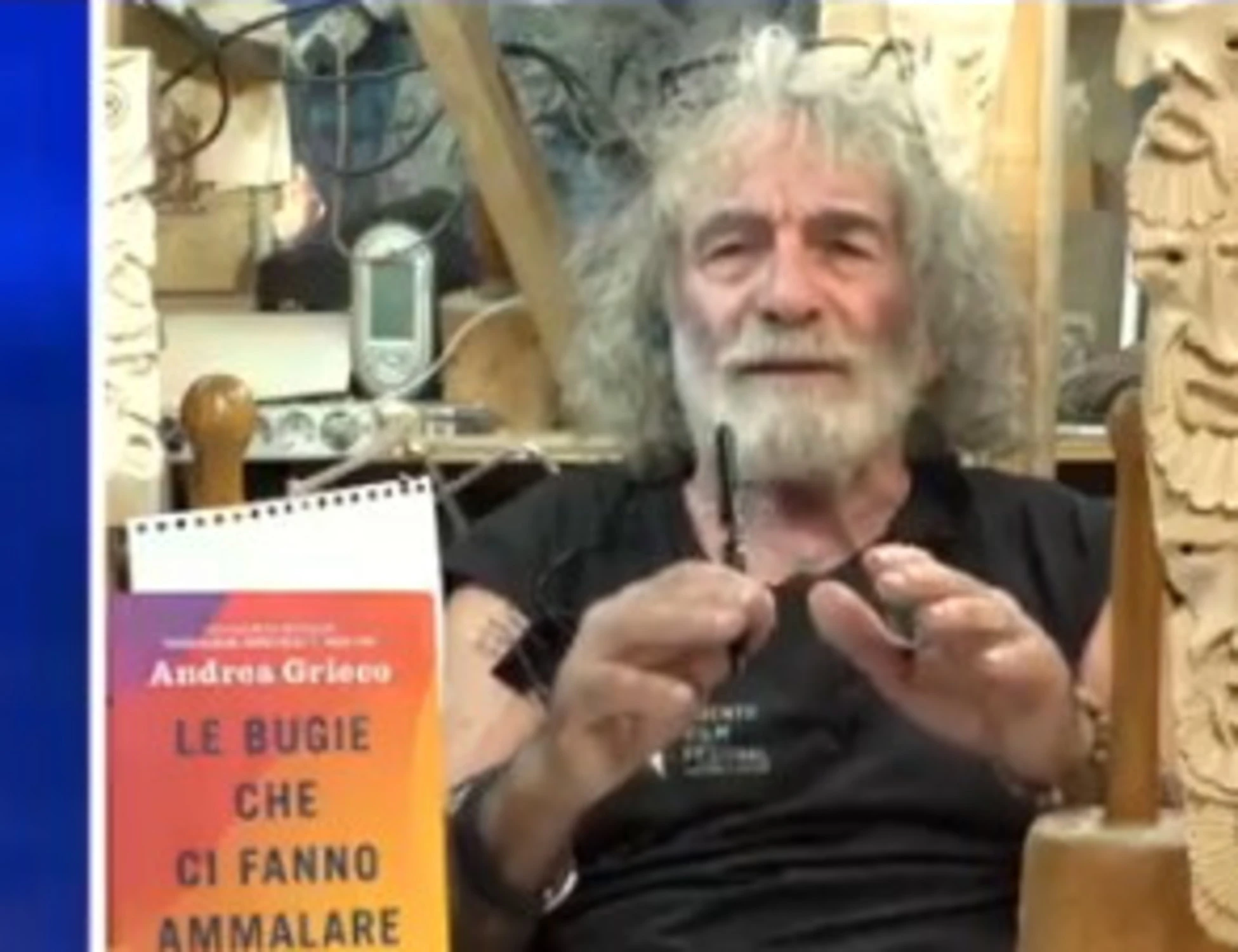 Garlasco, lo sfogo di Mauro Corona: "Un'indecenza"