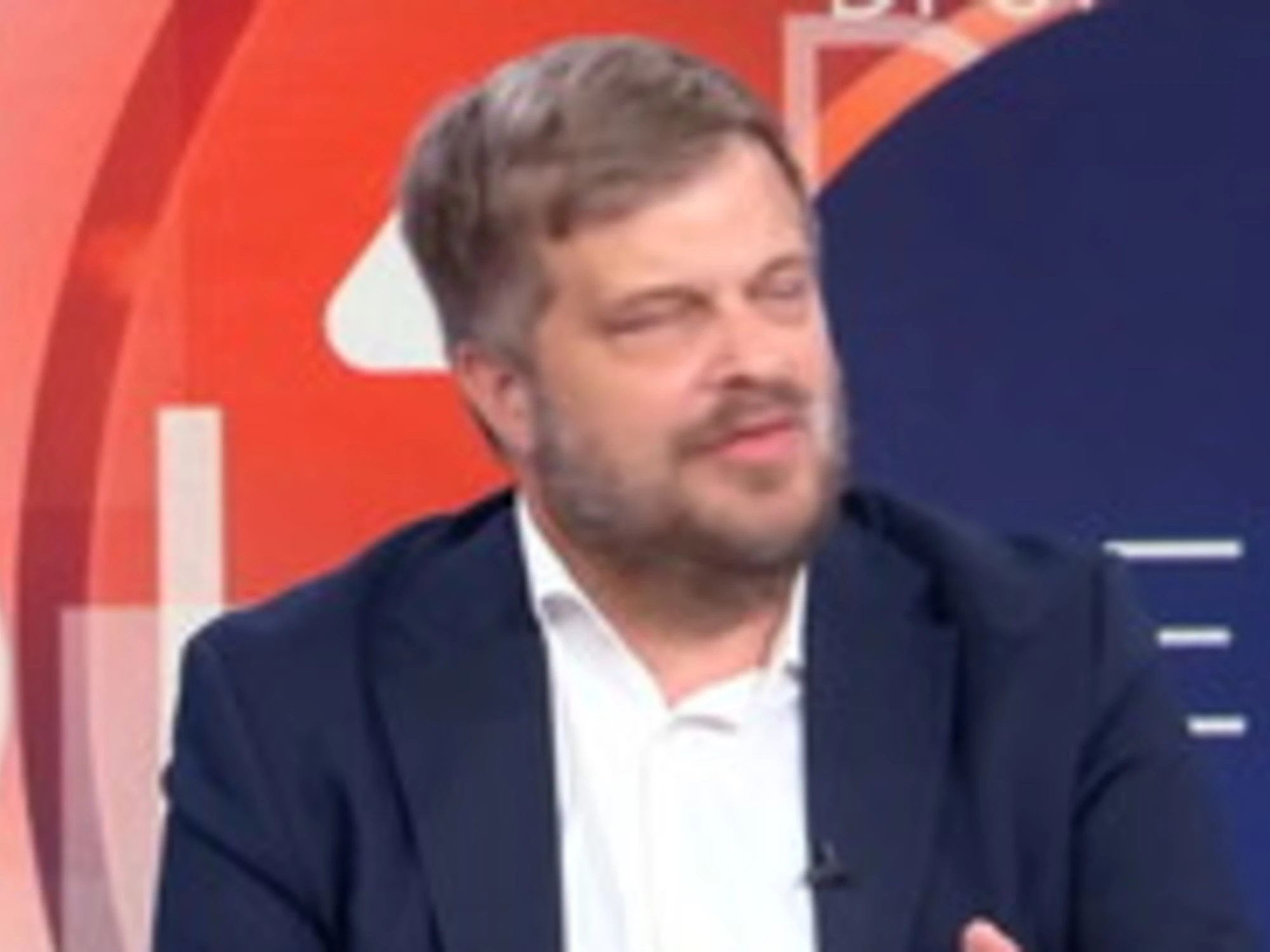 4 di Sera, Majorino: "Il governo italiano...", rovinosa arrampicata sugli specchi