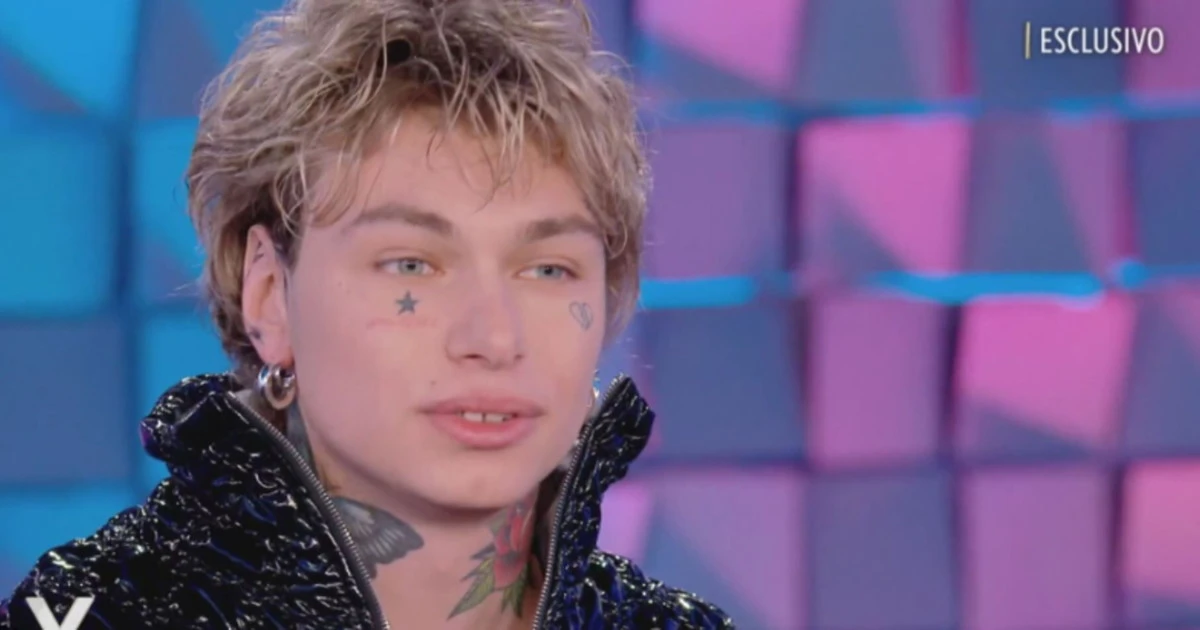 Verissimo, Ayle rivela: "Problemi con l'ansia nella scuola di Amici"