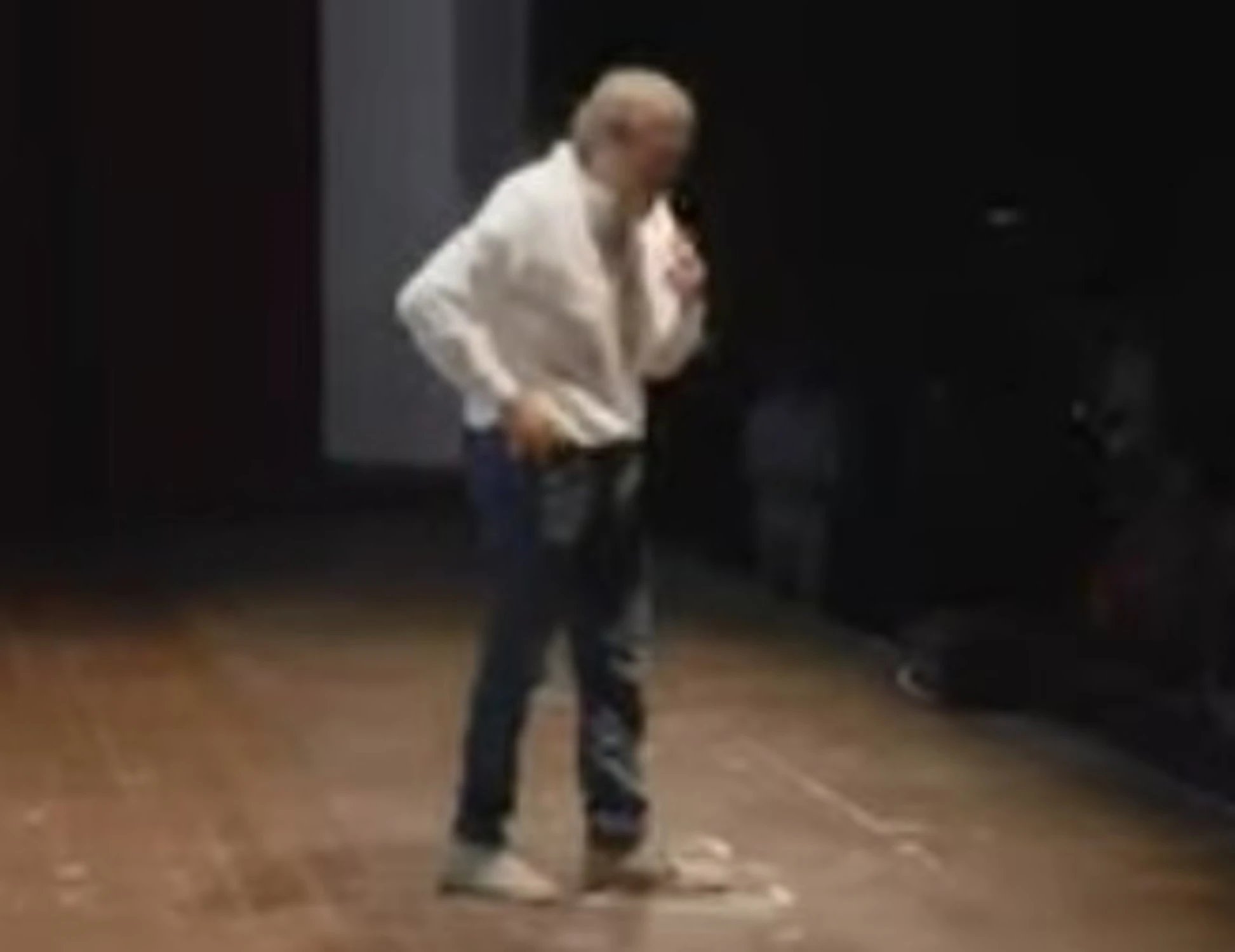 Ranucci interrotto a teatro dal dottor Rigoli: "Se ammetti l'errore davanti a tutti...", cala il gelo