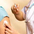 Influenza A, il primo vaccinato