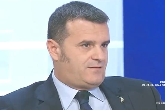 Gian Marco Centinaio: "Se cade il governo si vota, ma molti parlamentari preferirebbero vendere la madre"