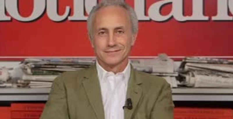 Marco Travaglio, la grottesca difesa del M5s: "Nei sondaggi crescono solo loro"