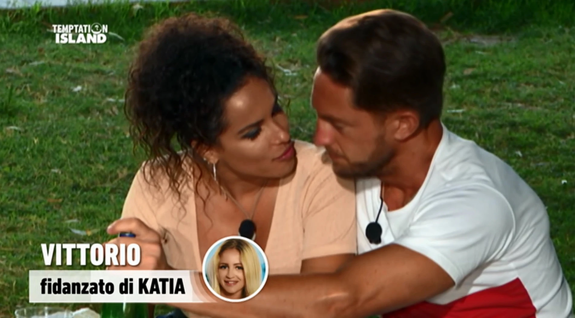 Temptation Island, Katia fuori di sé: "Ti pisto come...", scandalo su Canale 5
