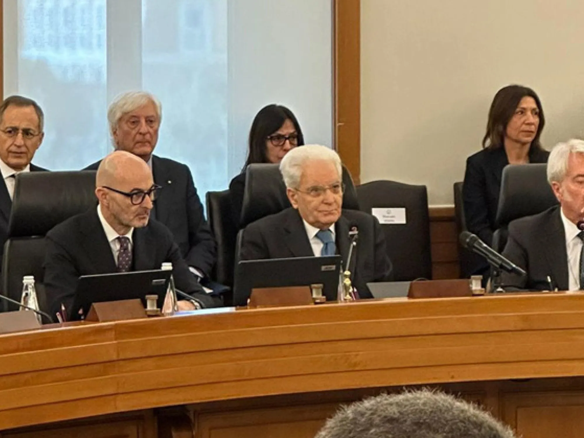 Leggi l'articolo: Blitz di Mattarella, per la prima volta in 11 anni al Csm: obiettivo, sedare la "guerriglia"