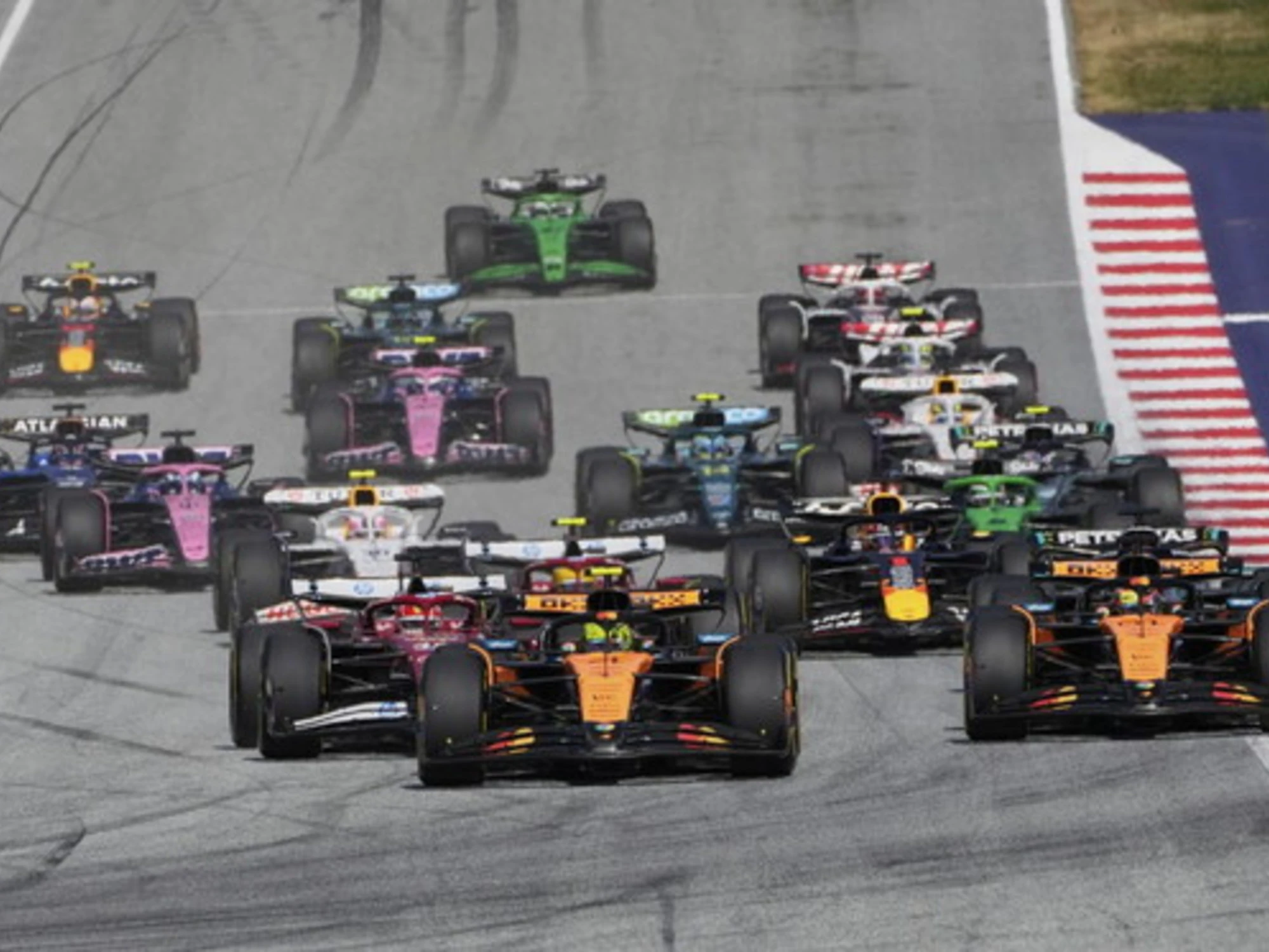 Gp d'Austria: ecco tutte le pagelle, Norris 8.5 e un 8 per Leclerc