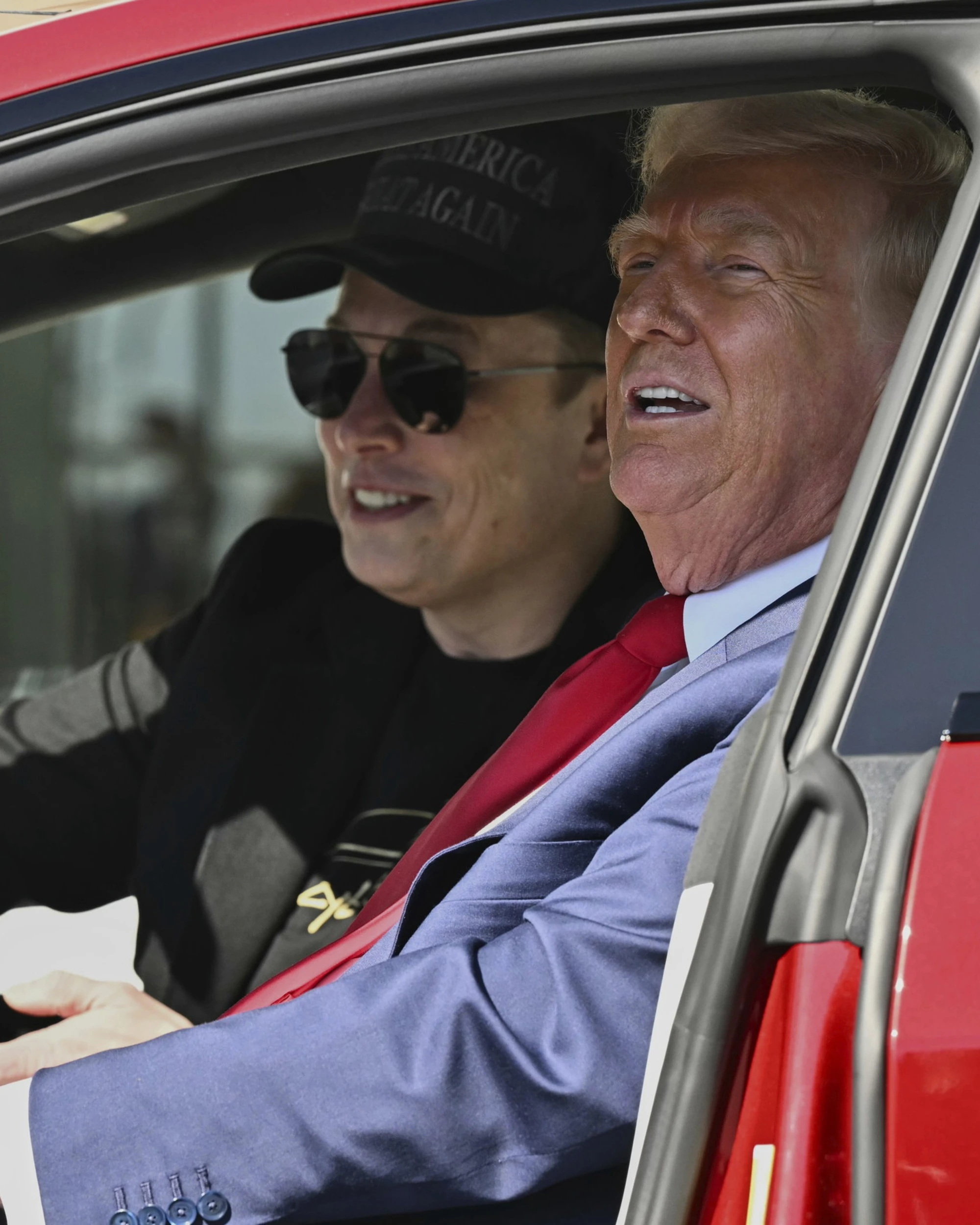 Trump smentisce la telefonata con Musk: "Ha perso la testa"