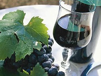 Al Vinitaly le prime etichette di vino biologico certificate con l'eurofoglia