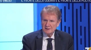 Otto e Mezzo, Lucio Caracciolo e la farsa di Macron: "Abbiamo munizioni per tre giorni..."
