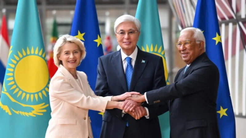 https://media.liberoquotidiano.it/_m1flk5zFC94KfUIcY33yRZpkXiv7Tsvls0sQKz5AJ8/width:800/quality:90/aW1hZ2VzLzIwMjYvMDYvMjQvMTI1NDQ3OTA3LWRmM2Q1MTYwLWY2ZmItNDhkMi1iNjA0LTk0MmUzOTNlZTFiNC5qcGc.webp