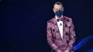 Sanremo 2021 non finisce questa sera: Amadeus in onda domani con il DietroFestival