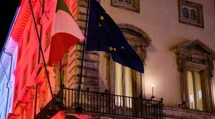 Vogliono annullare il voto del 2022: ecco come e perché