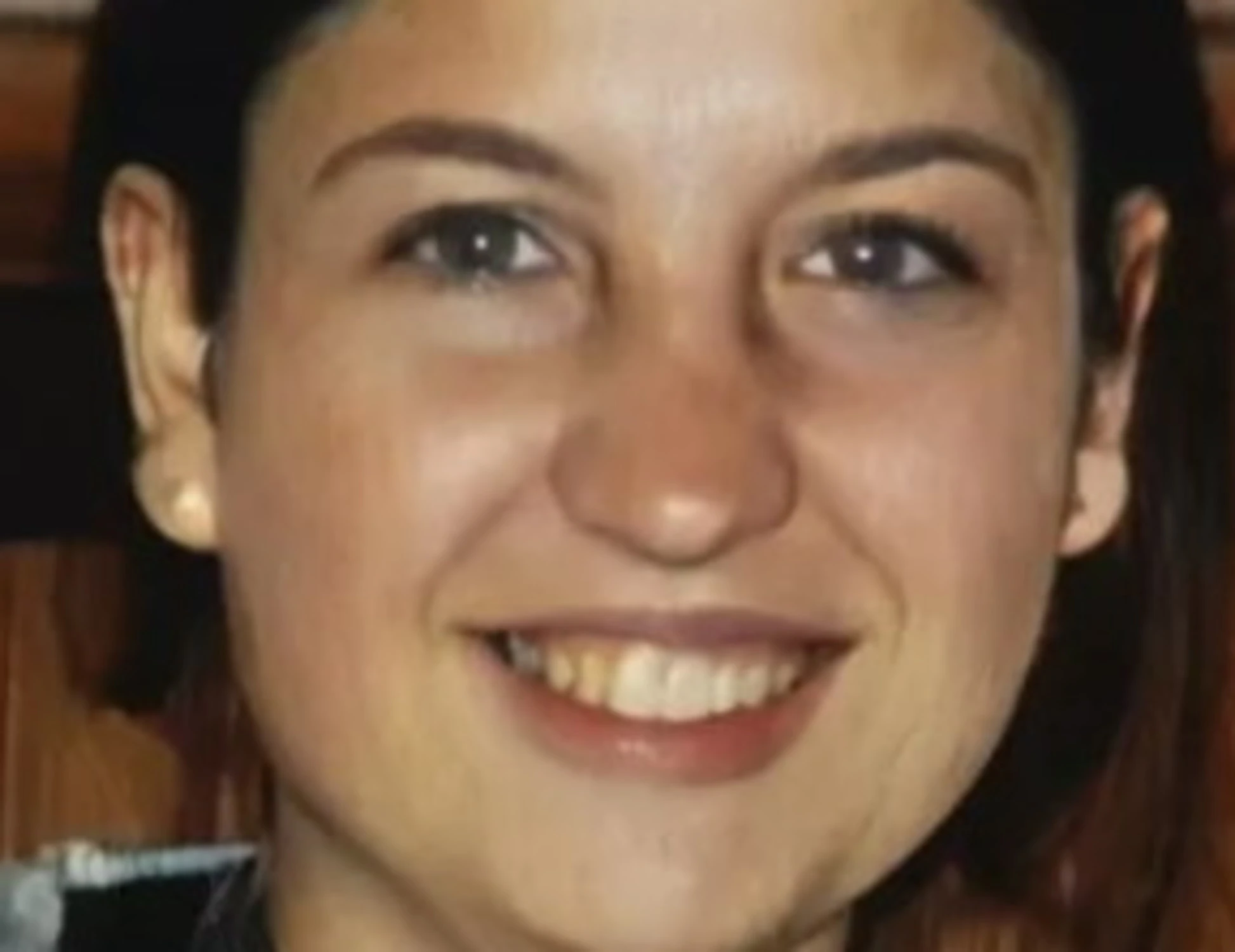 Garlasco, Chiara Poggi uccisa? Cambio di vestiti e il lavandino, si riscrive la storia