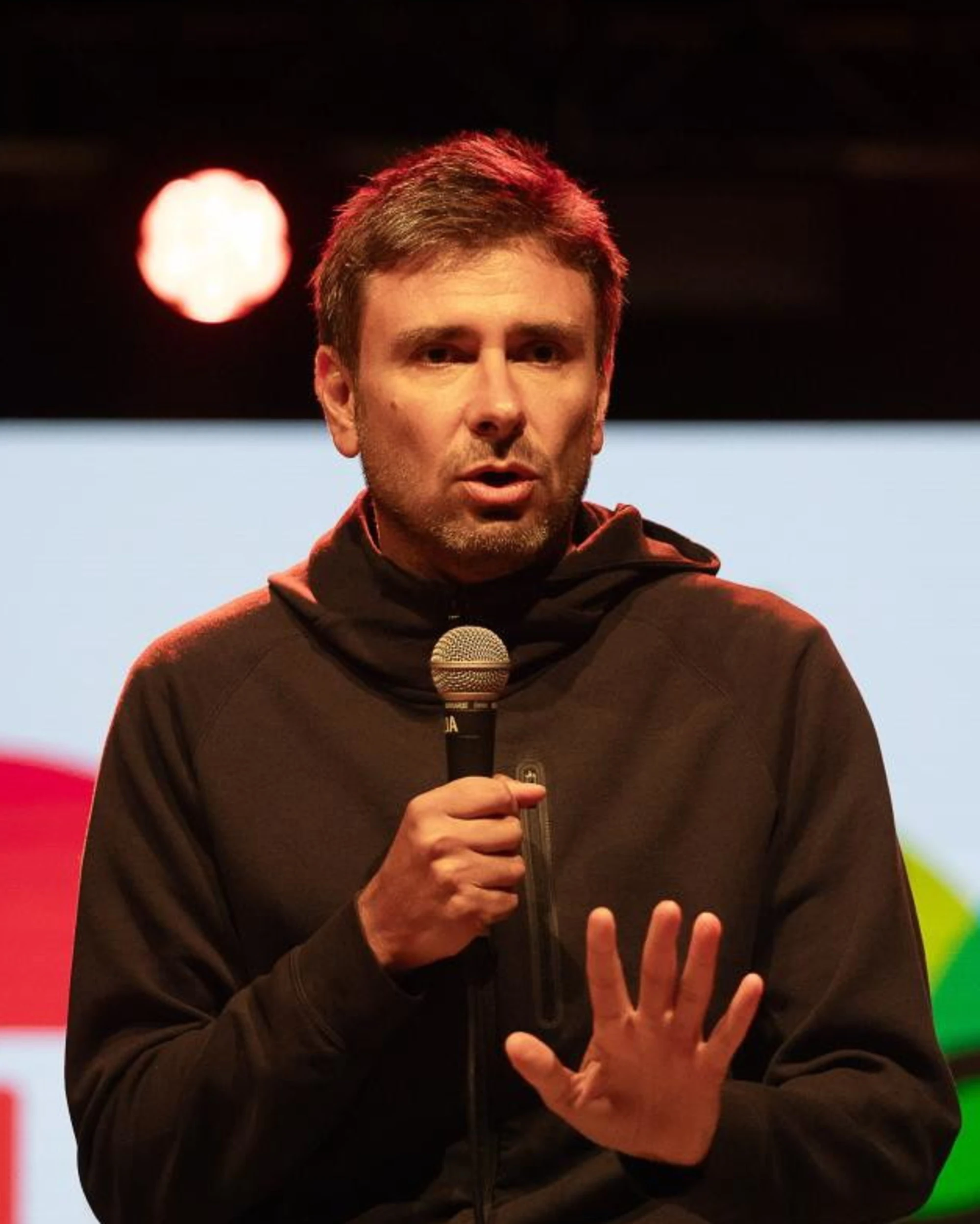 Di Battista perde il controllo per Greta Thunberg: "Le bestie di Satana"
