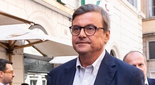Calenda, "riforma sbagliata": cosa diceva un anno fa, smascherato con una foto