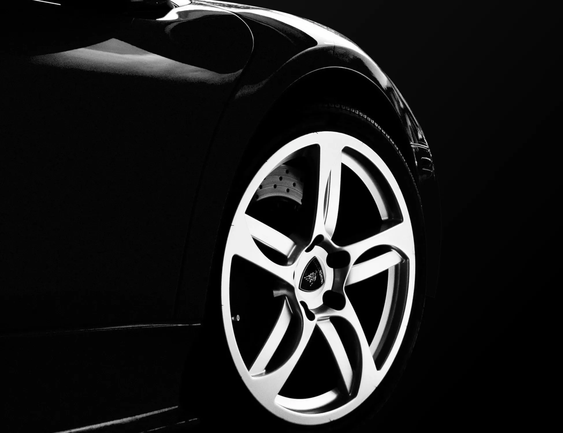 Vitale per il Paese la ripartenza dell'automotive