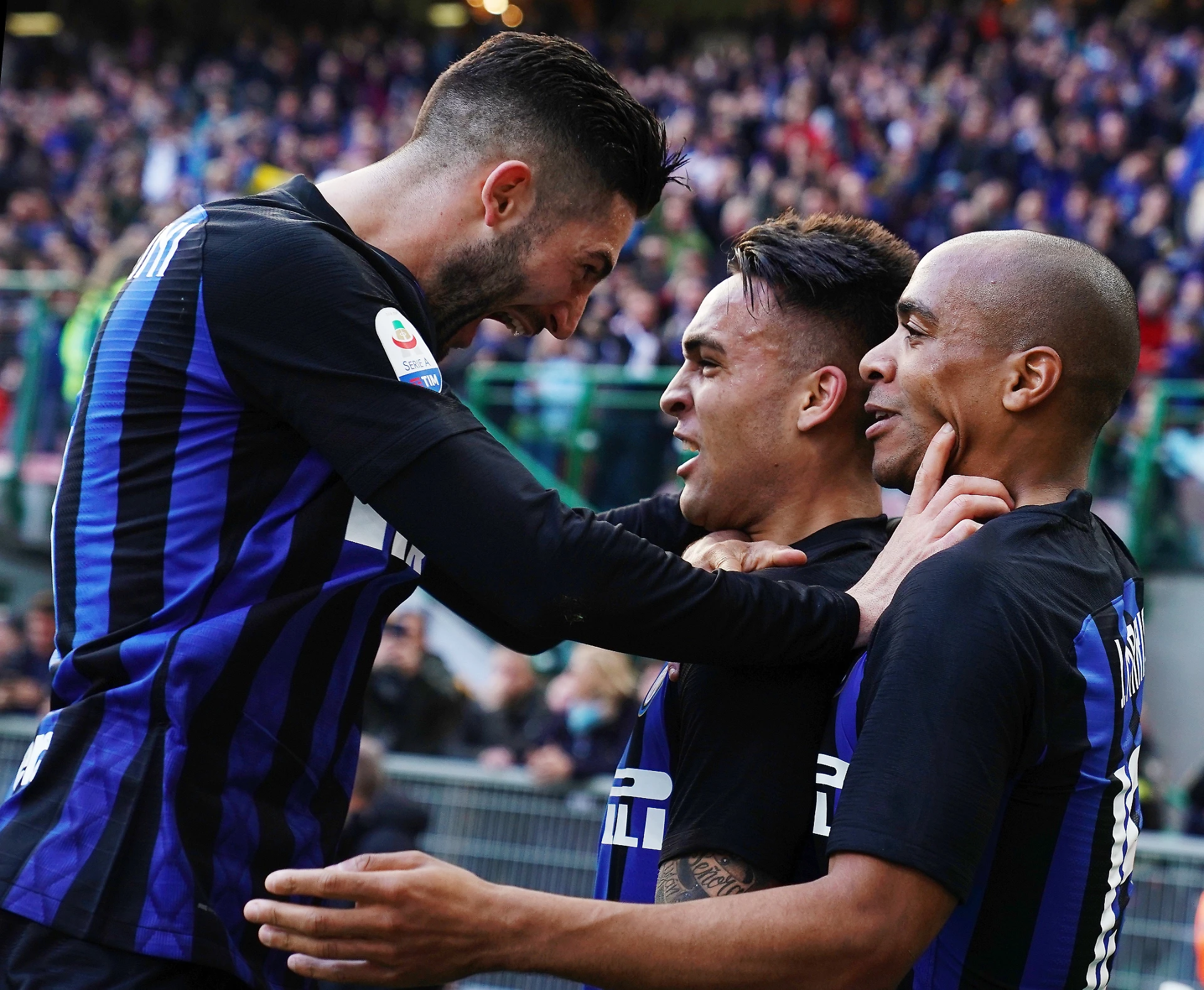 Inter, Politano e Gagliardini piegano la Spal: 2-0 e gol annullato, Brozovic ko