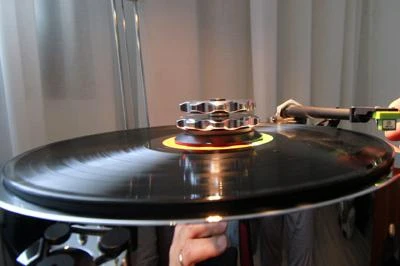 Industria musicale italiana, appello al Governo per recepire direttiva Ue sul Copyright