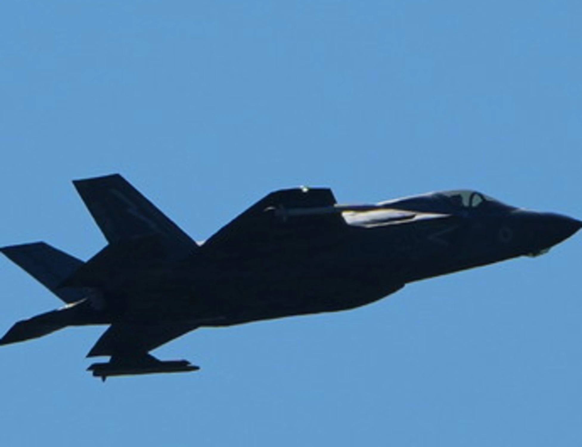 Pilota Usa, il messaggio "Dio è buono" e l'"inganno militare": ecco come è stato salvato