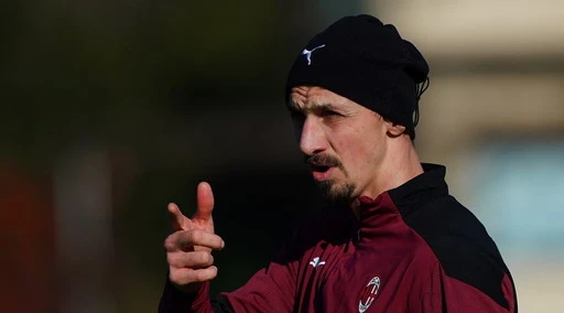 Milan, Zlatan Ibrahimovic non si arrende: "Il campionato non è finito, io gioco per vincere"
