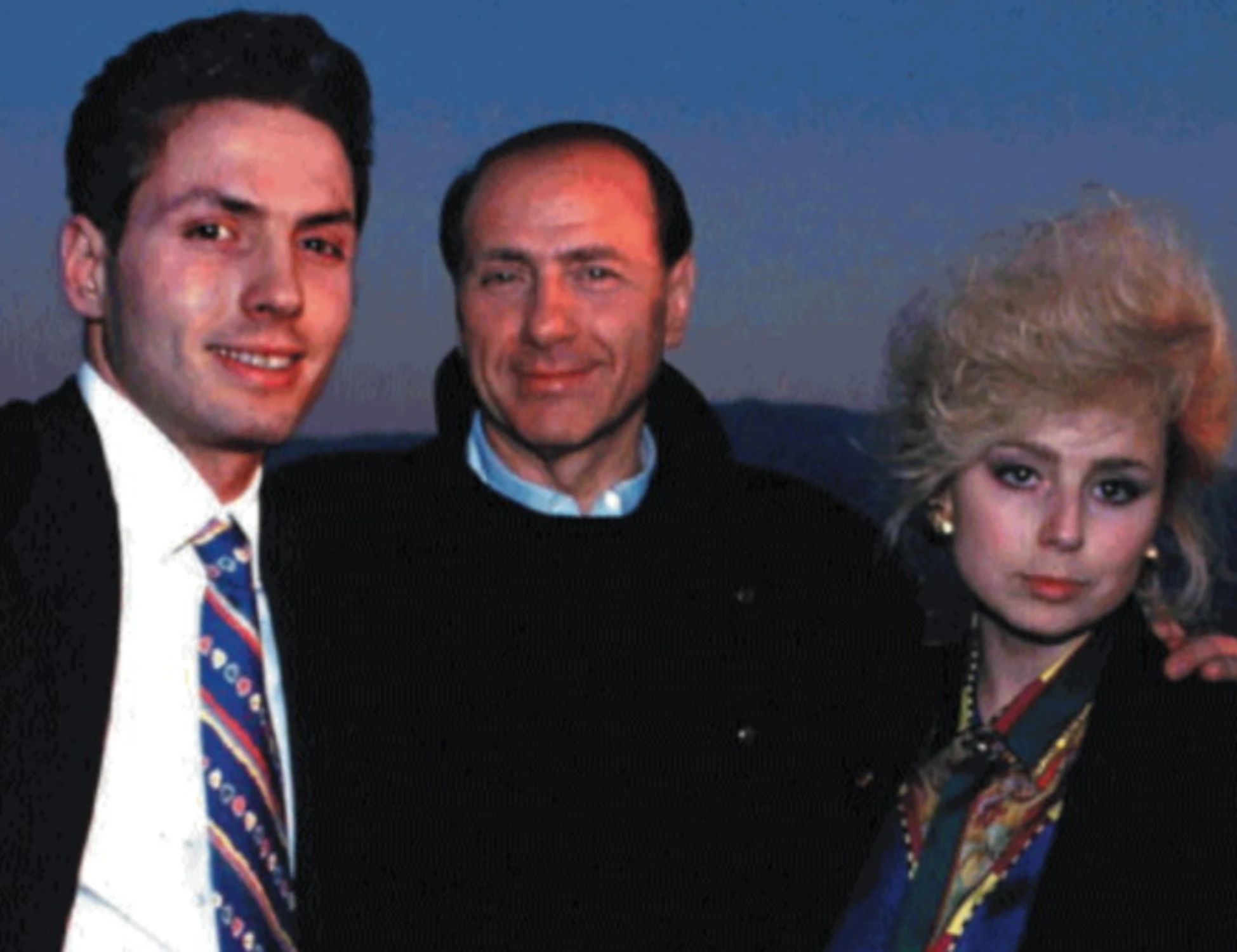 Silvio Berlusconi, aneddoti, memoria e lacrime: tre anni senza il Cav