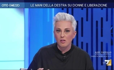 https://media.liberoquotidiano.it/_wL8H_IwHebZj95eKV7HKMGN6XeqfzKJYeS43UsvQPw/width:800/quality:90/aW1hZ2VzLzIwMjUvMTAvMDIvMDgzMjE5OTE1LTk3ZDZmOTY0LTQyNjUtNDJlMC04NmU2LWIyMjVkNTNhYWIwNy5qcGc.webp