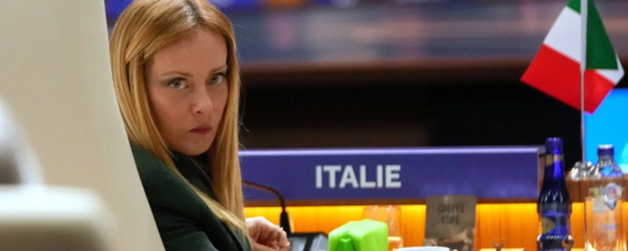 "Un boomerang? Prima della propaganda....". Migranti, Meloni spiana Elly Schlein e tutto il Pd
