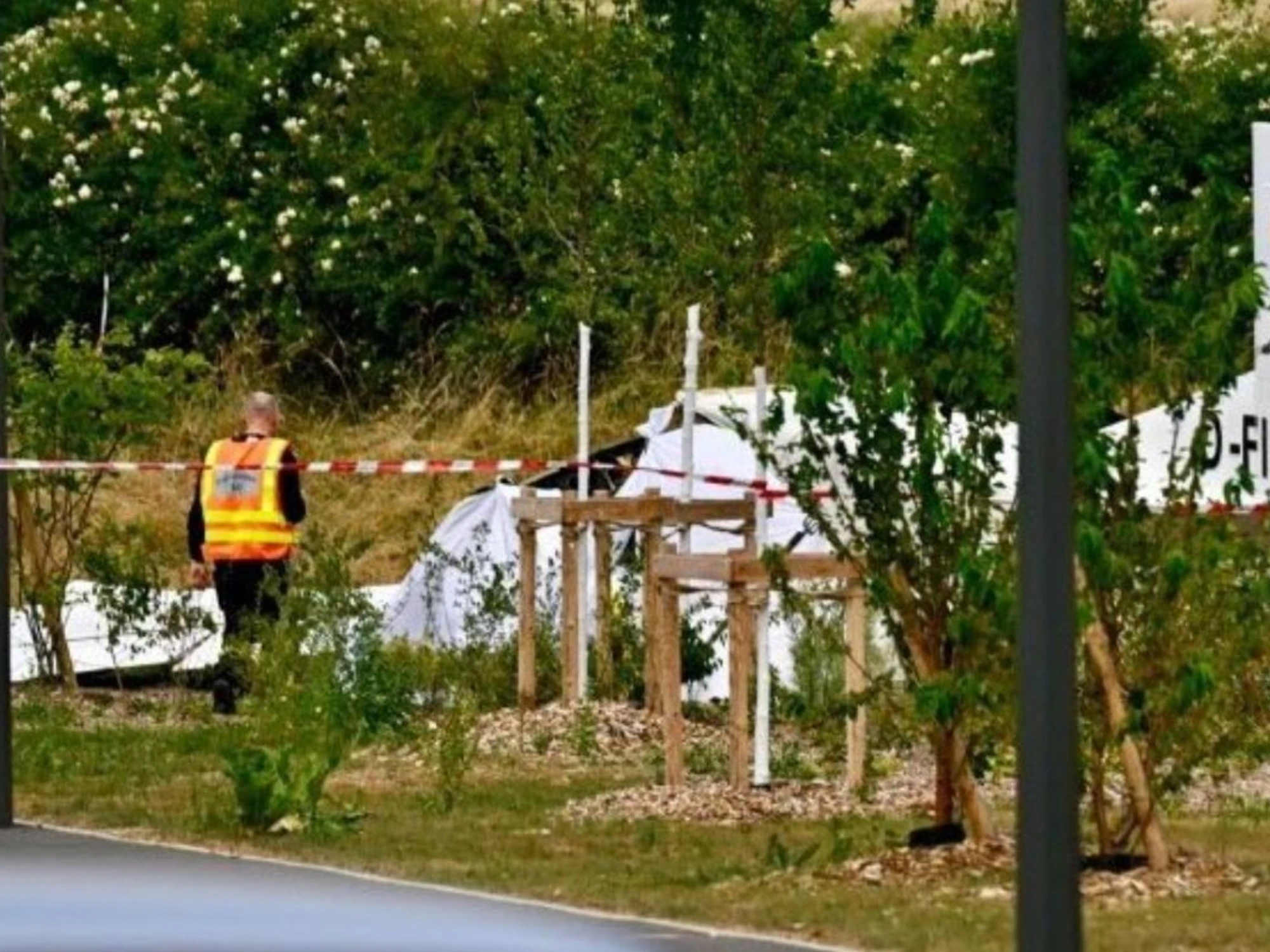 Aereo civile precipita in Francia: "11 morti", chi c'era a bordo