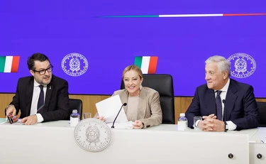 Elezioni 2027, "aboliremo l'Ici": rumors sulla mossa-Berlusconi del centrodestra