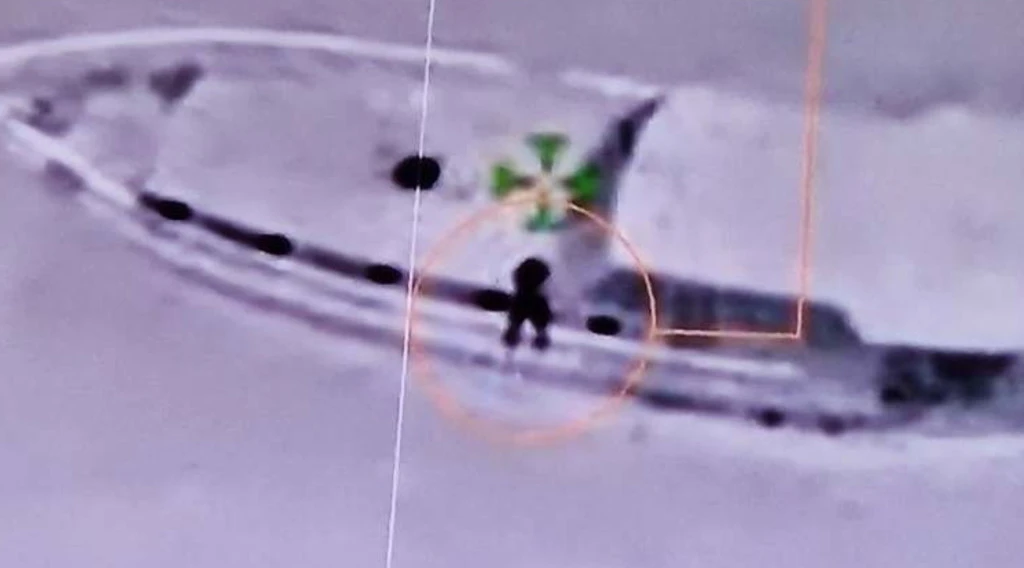 Cutro, il video del quarto scafista: "Era al timone, poi ha abbandonato tutti"