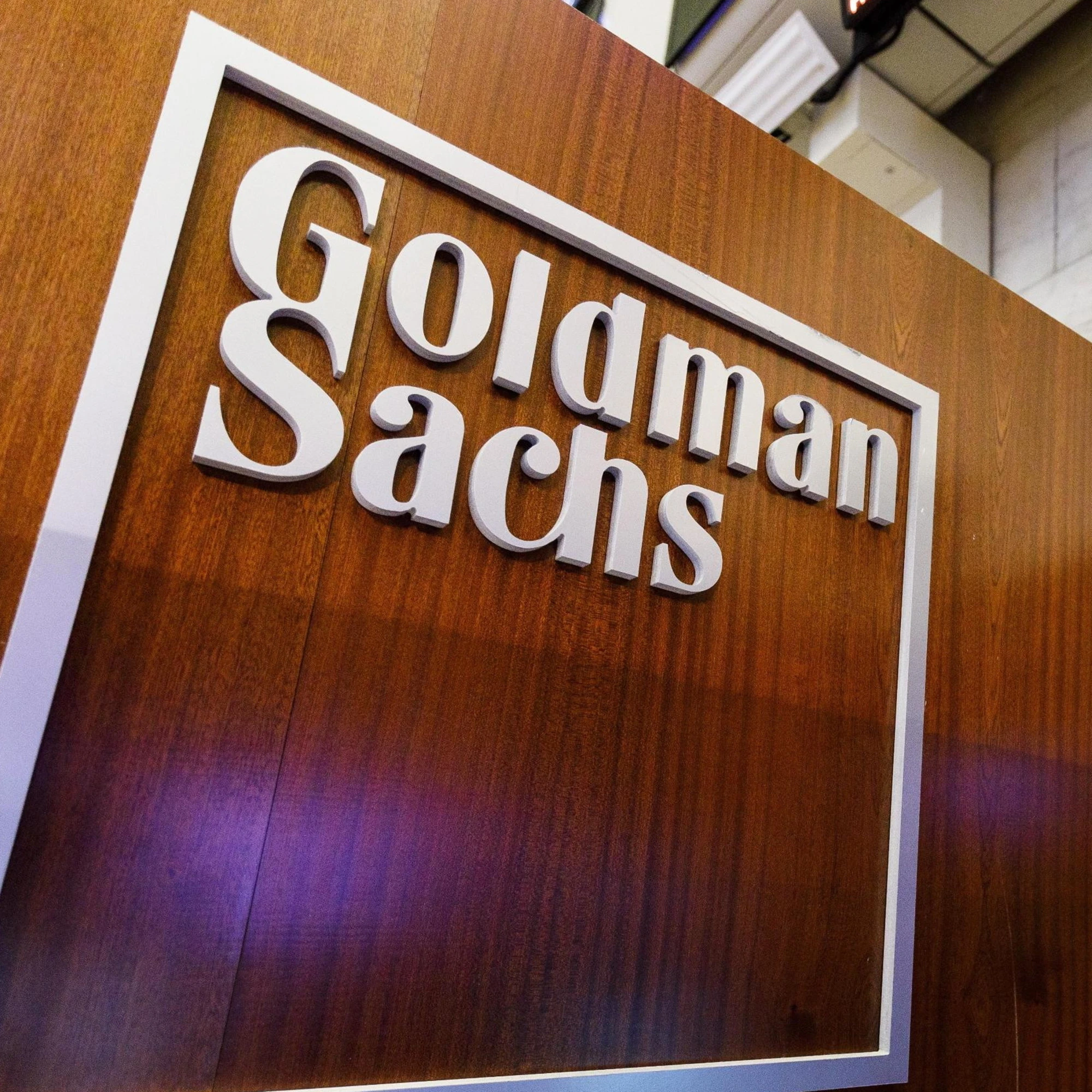 Goldman Sachs chiude l'era delle quote rosa