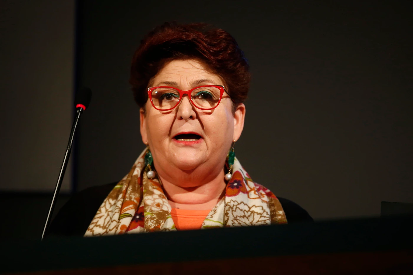 Teresa Bellanova bacchetta Pd e M5s: "Pensano al Jobs Act, ma la priorità deve essere un'altra"