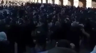 Matteo Salvini contro i tg: "Questa è la realtà, in piazza nessun violento figlio di papà ma solo lavoratori"