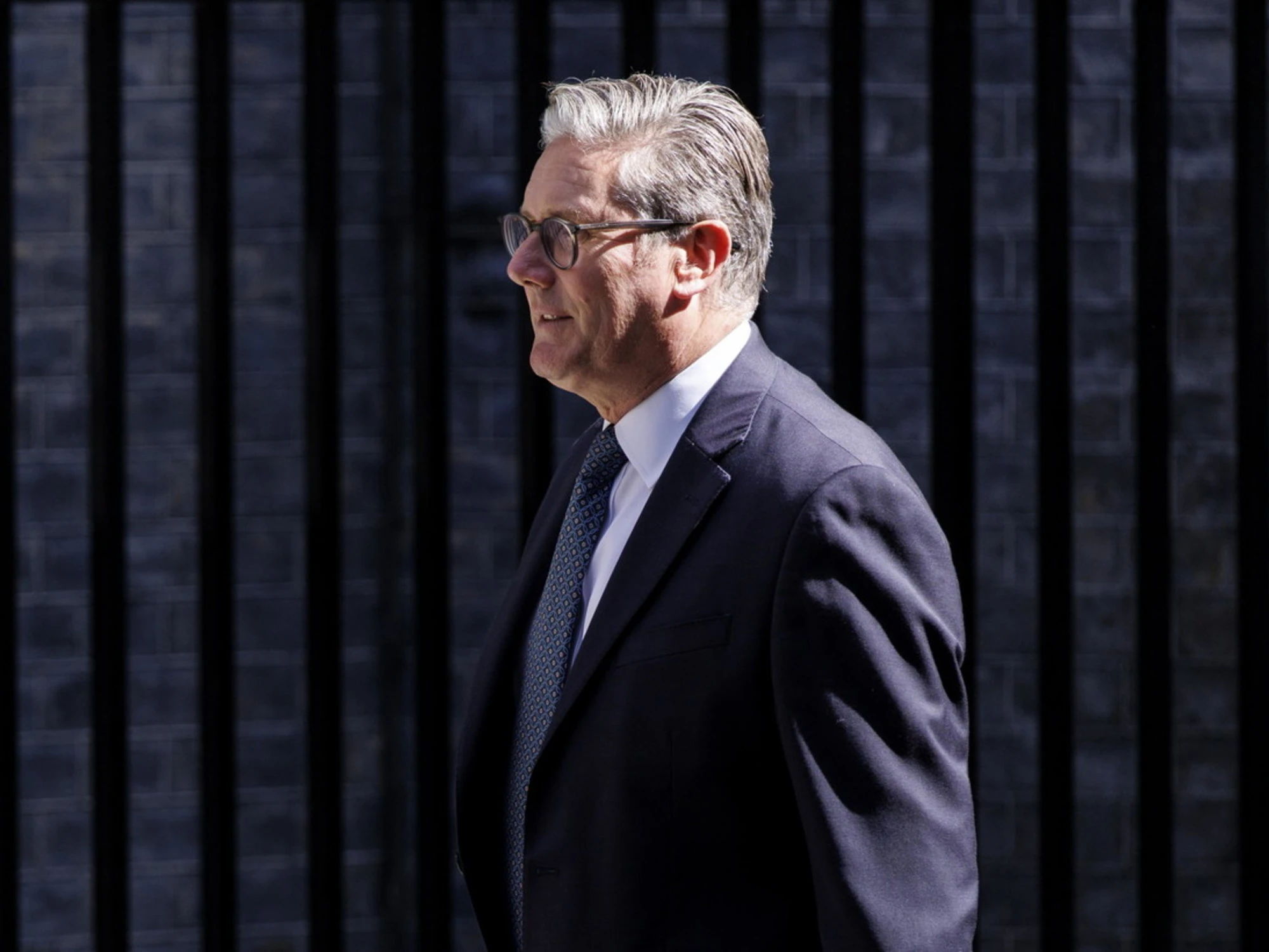 L'Inghilterra di Starmer a picco: panico a Londra, torna "l'incubo 1998"