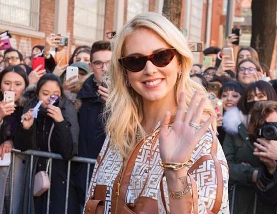 Chiara Ferragni, folla fuori controllo per la visita in Calabria: "Era pericoloso, sono stata spintonata"