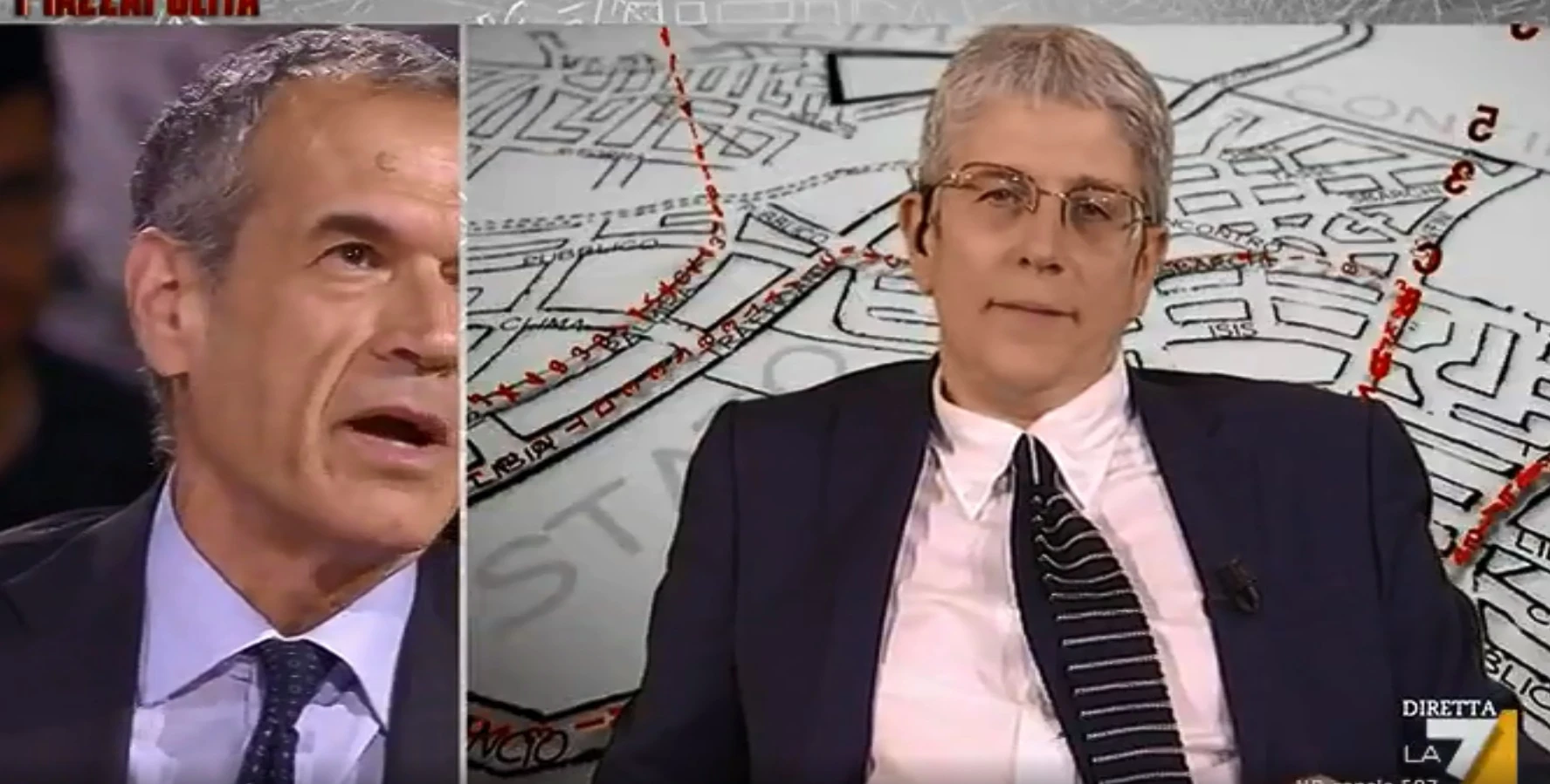PiazzaPulita, Mario Giordano e la smorfia con cui massacra Carlo Cottarelli: senza prcedenti